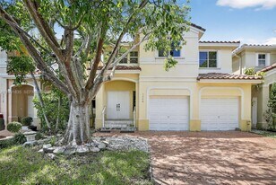 3306 SW 171st Terrace in Miramar, FL - Building Photo