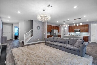 3814 Greenway Dr in Hollywood, FL - Building Photo - Building Photo