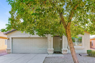 28043 N Silver Ln in Queen Creek, AZ - Building Photo - Building Photo