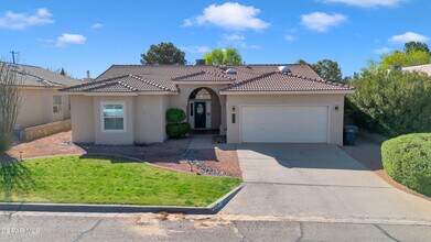 232 Avenida Mirador in Santa Teresa, NM - Building Photo - Building Photo