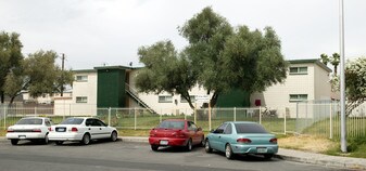 3832 Royal Crest St in Las Vegas, NV - Building Photo