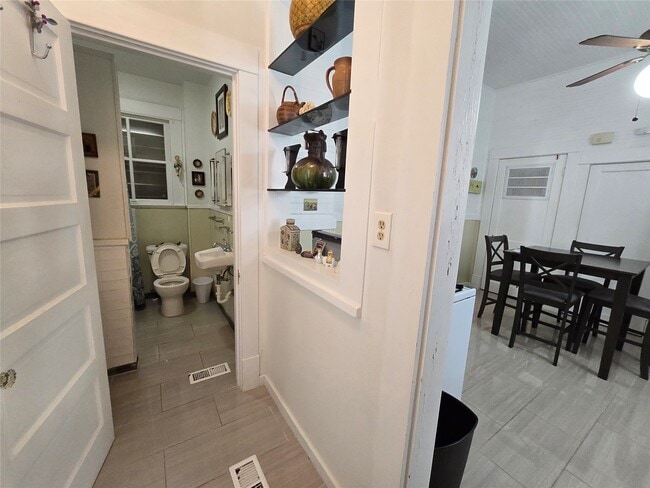 property at 916 Avenue H