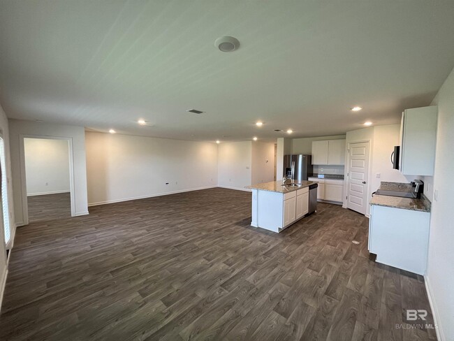 7056 Fuller St in Gulf Shores, AL - Building Photo - Building Photo