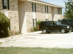 Bay Point Apartments in Pilot Point, TX - Building Photo - Building Photo