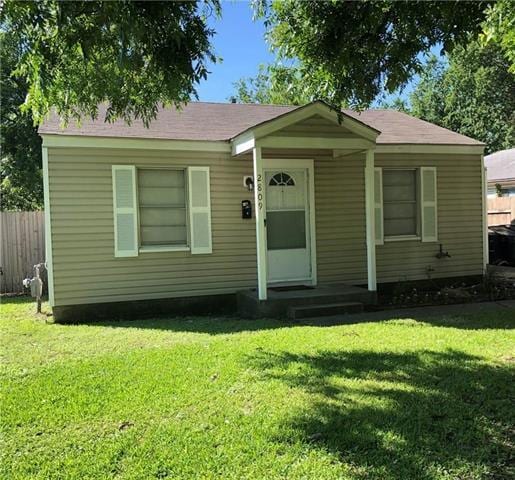 property at 2809 S Hills Ave