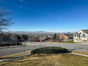 1123 S 1500 E in Bountiful, UT - Building Photo - Building Photo