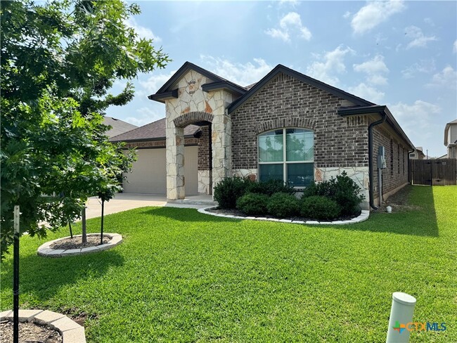 property at 1234 Kiskadee Branch Dr
