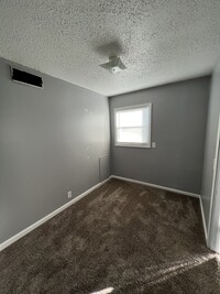 1639 Haslett Rd, Unit 1639 in East Lansing, MI - Building Photo - Building Photo