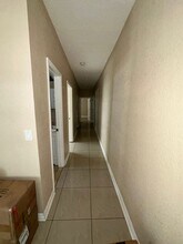 3460 4th Ave S, Unit 3 in St. Petersburg, FL - Building Photo - Building Photo