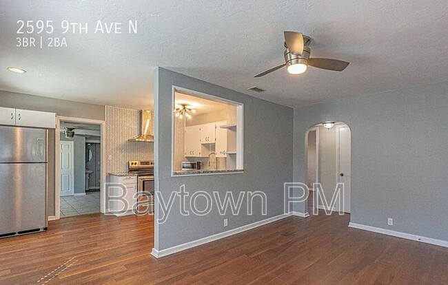 2595 9th Ave N in St. Petersburg, FL - Building Photo - Building Photo