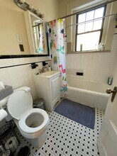 48 Babcock St, Unit 1 in Brookline, MA - Building Photo - Building Photo