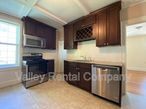 200 King St in Northampton, MA - Building Photo - Building Photo