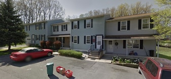 311 Oakwood Ave in State College, PA - Building Photo