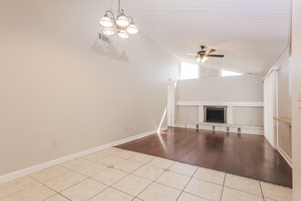 1314 SE 16th St in Cape Coral, FL - Building Photo - Building Photo