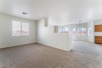 6758 Lincoln Wood St in Las Vegas, NV - Building Photo - Building Photo