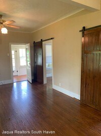 204 E Beech St photo'