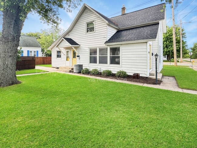property at 144 N Elm St