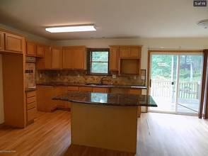 217 St Andrews Dr, Unit ( Vacation Home 2 LLC ) in Bushkill, PA - Building Photo - Building Photo