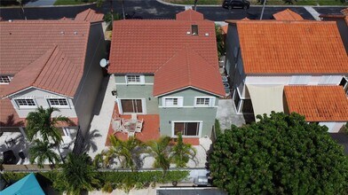 10290 SW 139th Ct in Miami, FL - Building Photo - Building Photo