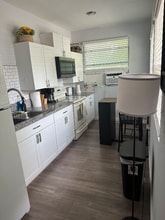 2017 6th Ave W in Bradenton, FL - Building Photo - Building Photo