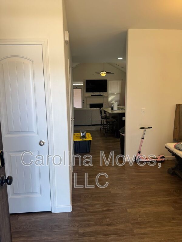 211 Everard Ln in Greer, SC - Building Photo - Building Photo