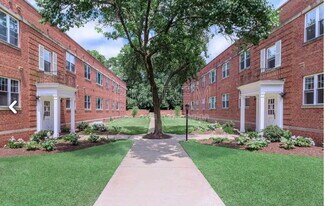 16015 Van Aken Blvd in Shaker Heights, OH - Building Photo