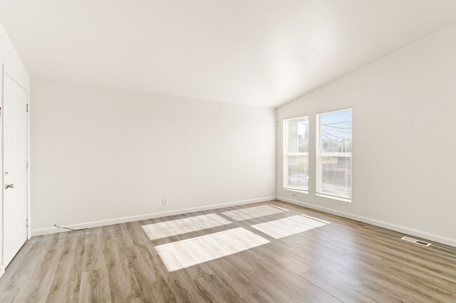 2239 48th Ave in Oakland, CA - Building Photo - Building Photo