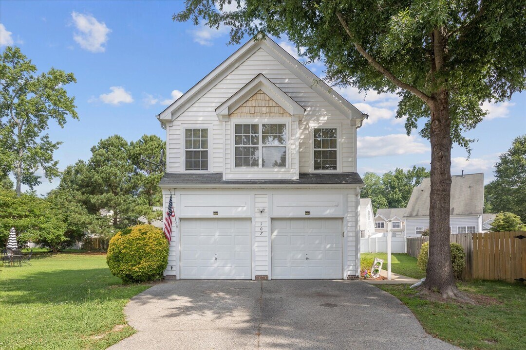 107 Karley Pl in Yorktown, VA - Building Photo