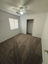 3452 Crescent Meadow Dr in Bakersfield, CA - Building Photo - Building Photo