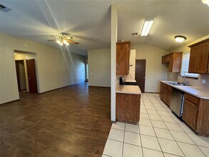 623 Rimrock Rd in Edmond, OK - Building Photo - Building Photo