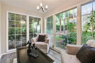 901 Country Park Dr in Smyrna, GA - Building Photo - Building Photo