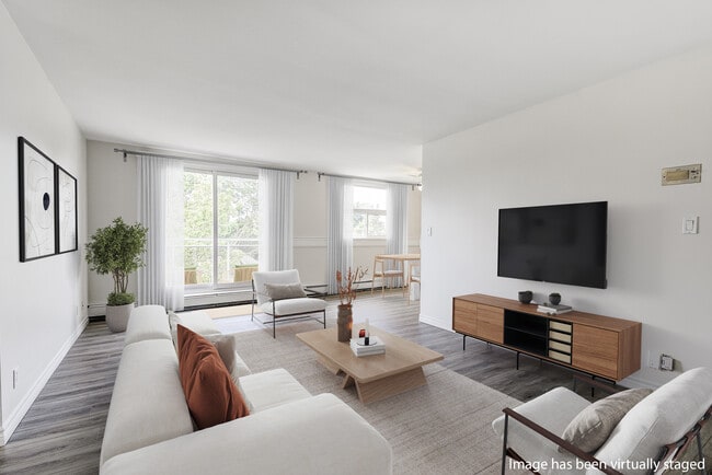 Perry Manor Apartments