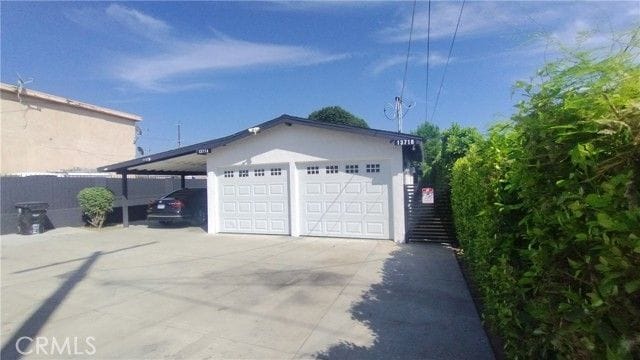 property at 13714 Hoyt St