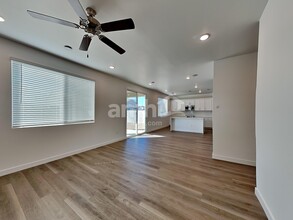 12527 W Adair Dr in Glendale, AZ - Building Photo - Building Photo