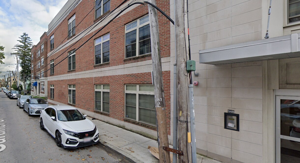 9 Gardner St, Unit 1 in Boston, MA - Building Photo