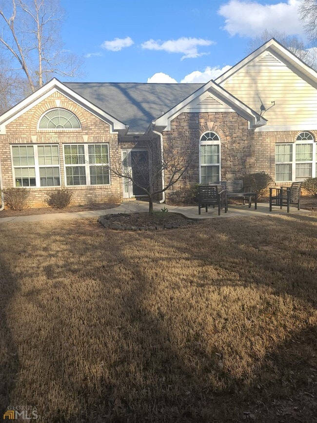 property at 4857 Shae Ct