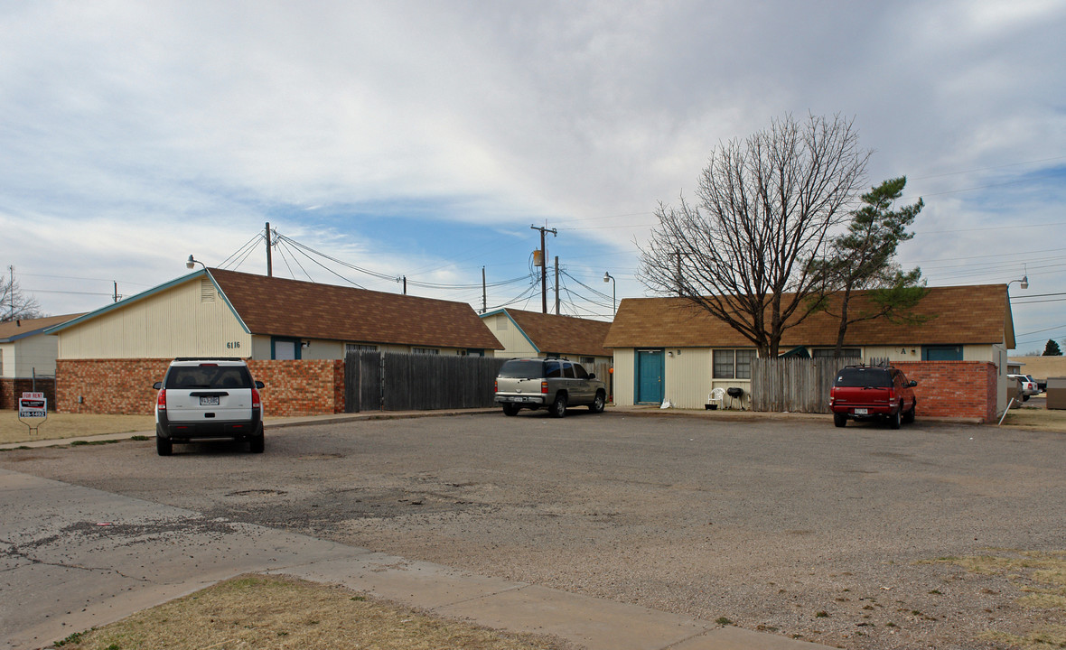 6116 Avenue S in Lubbock, TX - Building Photo