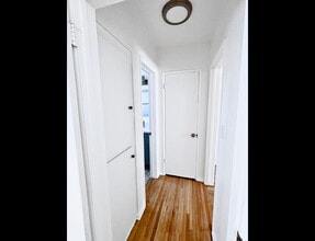 2 WEEKS FREE! - Fully remodeled! in Burbank, CA - Building Photo - Building Photo