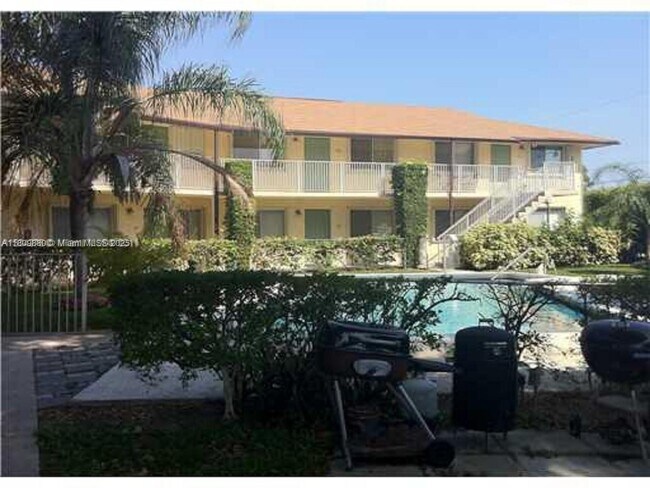 property at 1250 Miami Rd