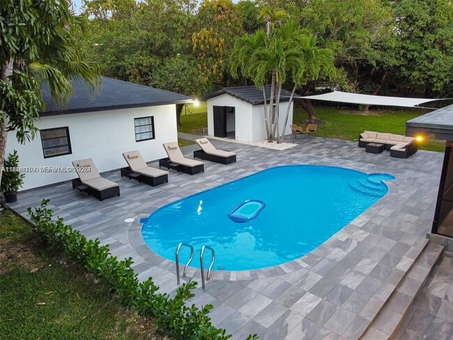 property at 7335 SW 104th St