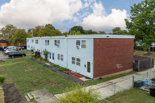 25 Liberty St in New Haven, CT - Foto de edificio - Building Photo