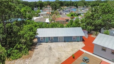 6515 Dimarco Rd in Tampa, FL - Building Photo - Building Photo