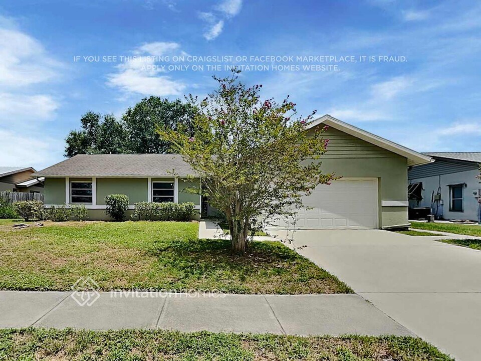 2563 W Scarlet Oak Ct in Sarasota, FL - Building Photo