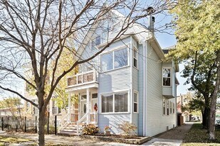 4922 N Janssen Ave, Unit 1 in Chicago, IL - Building Photo