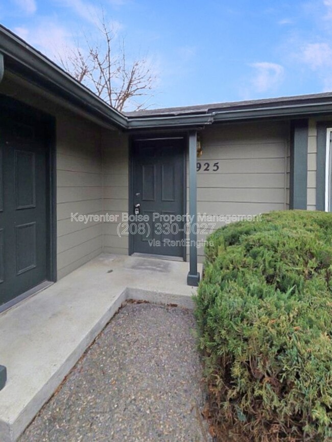1925 Priest Pl in Boise, ID - Building Photo - Building Photo