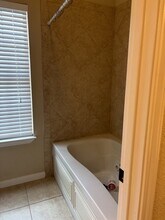 1060 Somerset in Canyon Lake, TX - Building Photo - Building Photo