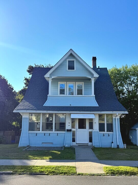 54 Maple Ave in Derby, CT - Building Photo