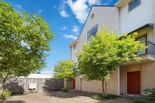 939 Colorado St in Houston, TX - Building Photo - Building Photo