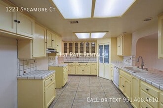 1223 Sycamore Ct in Ontario, CA - Building Photo - Building Photo