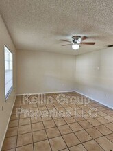 2351 Chestnut Hills Dr in Lakeland, FL - Building Photo - Building Photo